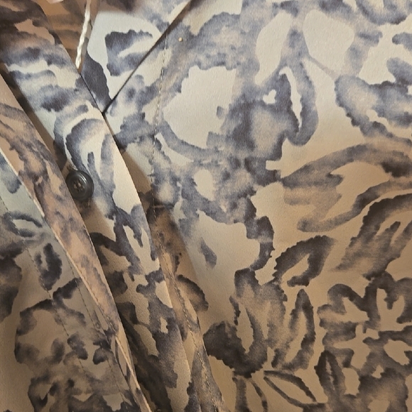 Victor Alfaro Blouse Sz S but Oversized - Picture 4 of 7